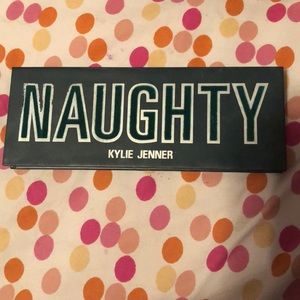 Kylie cosmetics Naughty palette